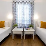394 Renovated Duplex Parque Santiago Ii