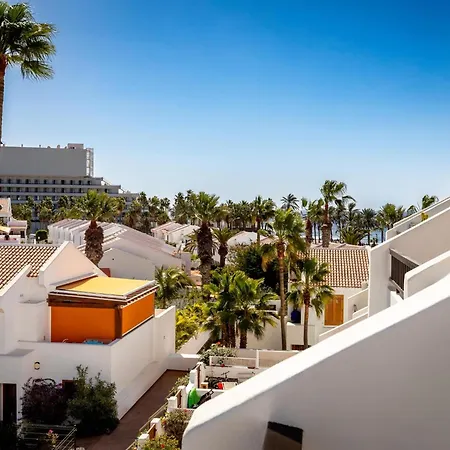 Апартаменты 394 Renovated Duplex Parque Santiago Ii Плая-де-лас-Америкас